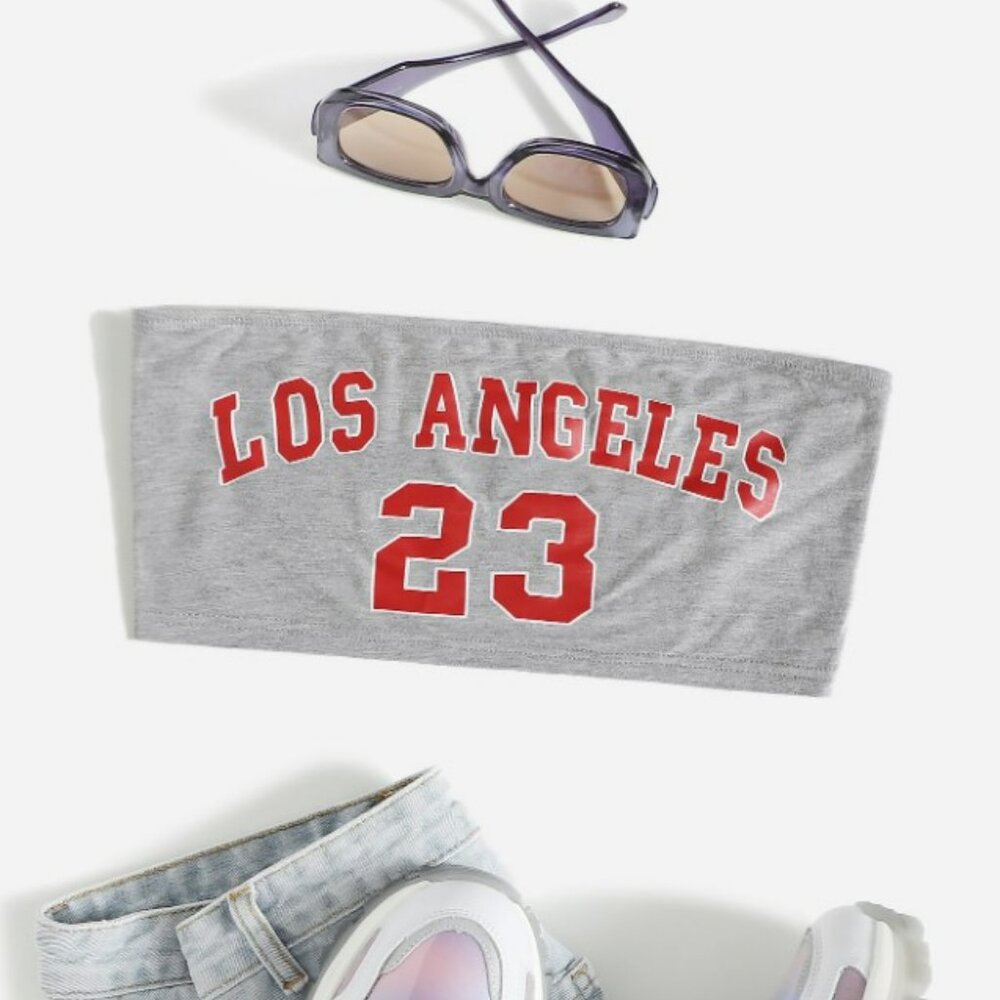 EZwear Letter Graphic Crop Tube Top